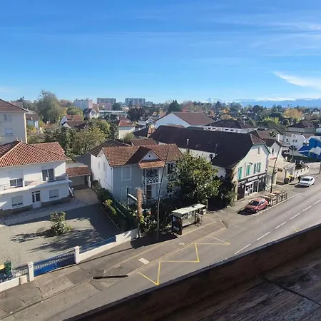 Mermoz - Elegant Avec Balcon, Clim Et Garage דירה *