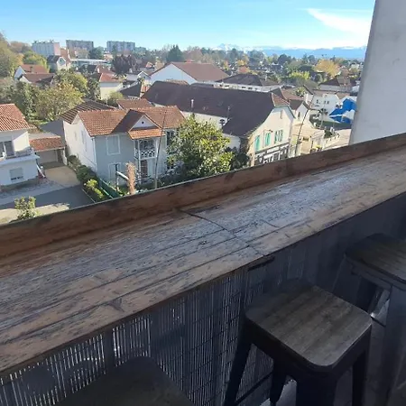 Mermoz - Elegant Avec Balcon, Clim Et Garage
