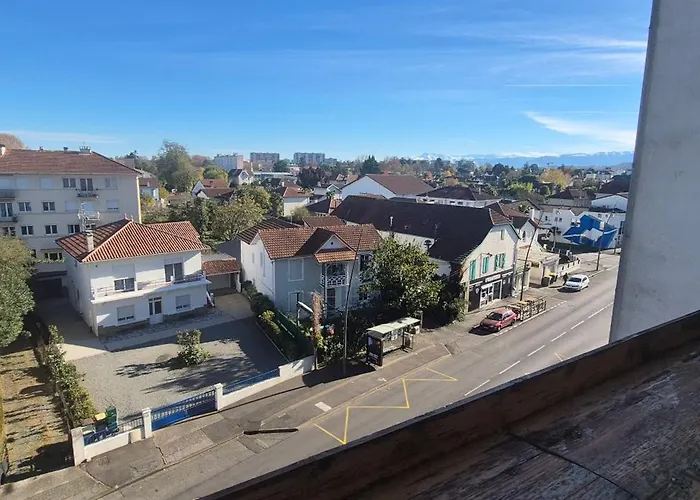 Mermoz - Elegant Avec Balcon, Clim Et Garage דירה *